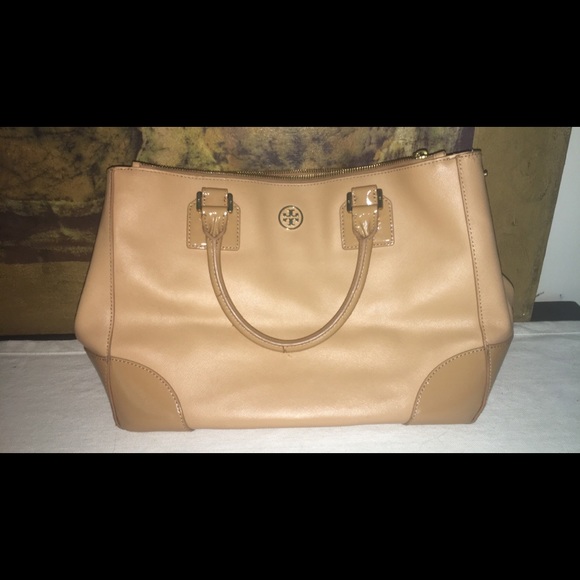 purse - Picture 1 of 2